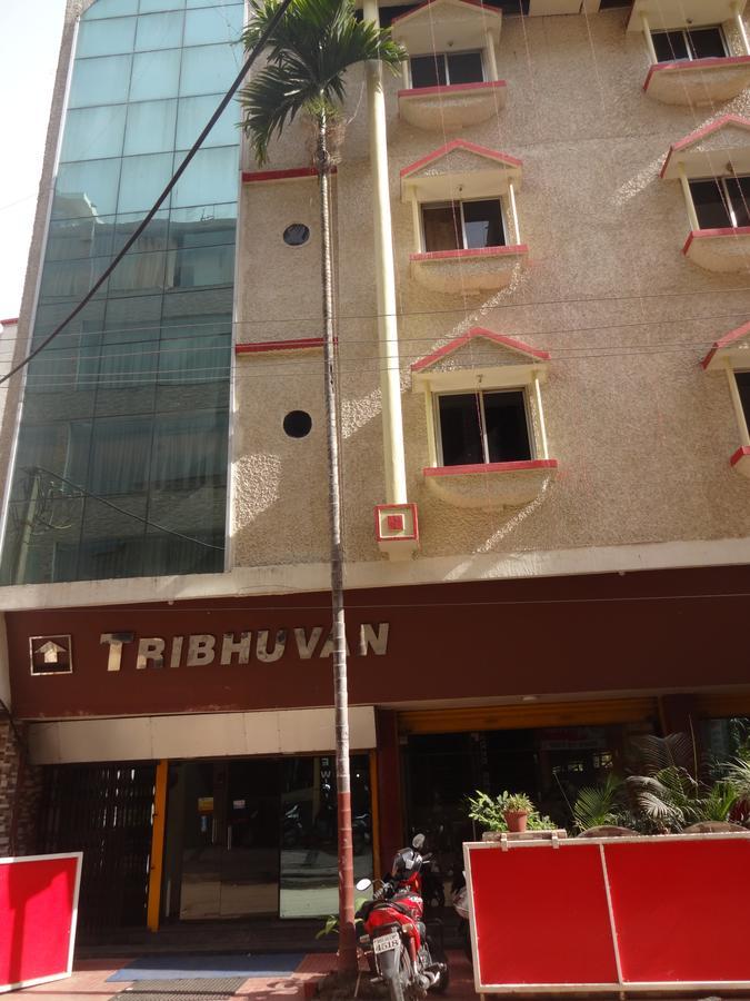 Hotel Tribhuvan Ранчі Екстер'єр фото